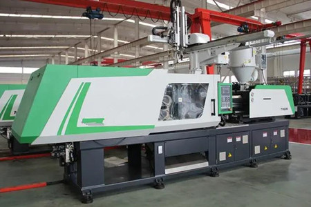 果筐注塑機大概賣多少錢一臺？幾萬到幾十萬不等！