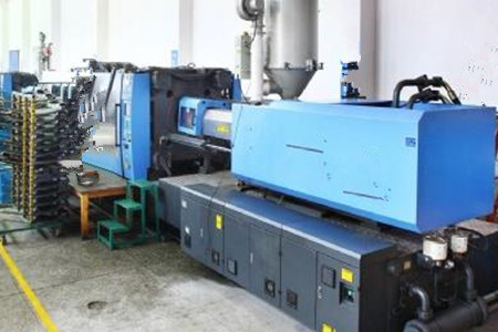 注塑機(jī)模具制作和更換步驟，讓設(shè)備更好運(yùn)行