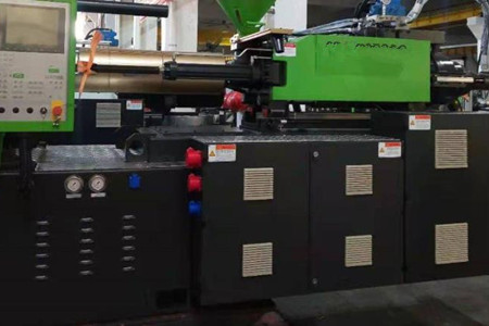 塑料注塑機(jī)的輔助設(shè)備有哪些？京瓊介紹！